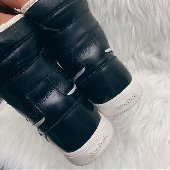 Men’s Reebok high tops - Picture 7 of 11